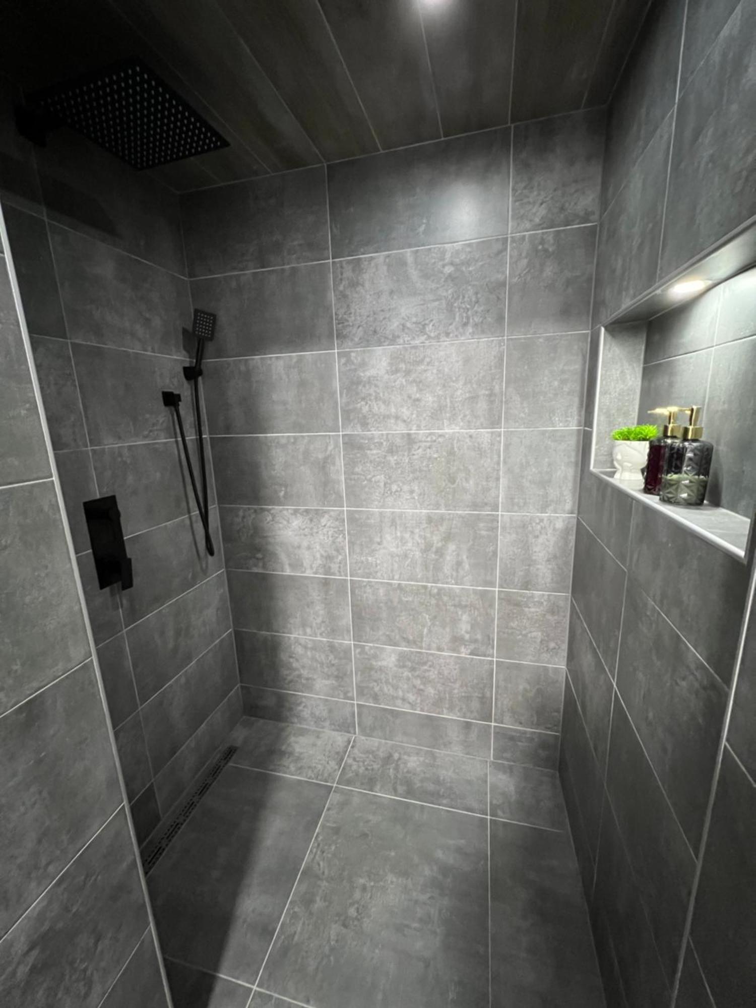 Star Center Sibiu Appartement Buitenkant foto